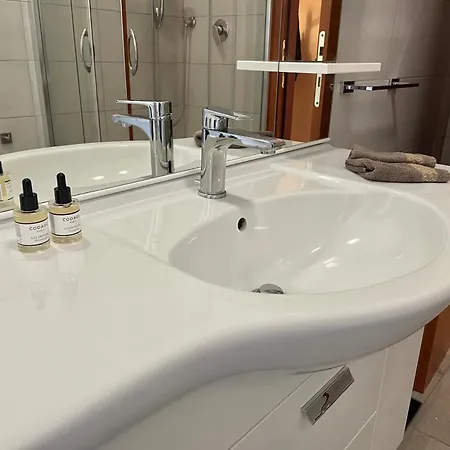 Lucens Domus Quartiere Trieste - Vicino Metro B1 - Apartment *