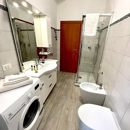 Lucens Domus Quartiere Trieste - Vicino Metro B1 -