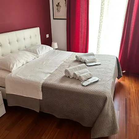 Lucens Domus Quartiere Trieste - Vicino Metro B1 - Apartment *