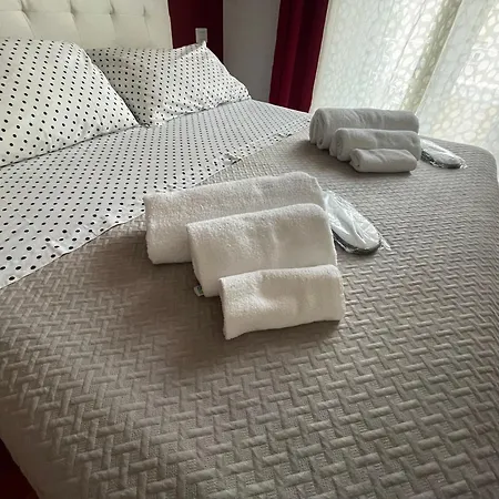 Lucens Domus Quartiere Trieste - Vicino Metro B1 - *