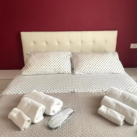 Lucens Domus Quartiere Trieste - Vicino Metro B1 - Rom