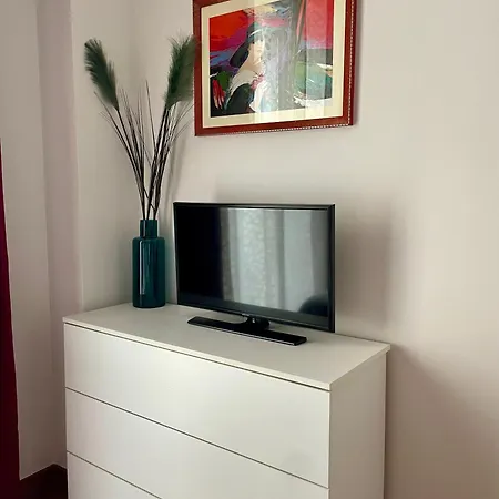 Lucens Domus Quartiere Trieste - Vicino Metro B1 - Apartment *