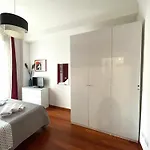 Apartamento Lucens Domus Quartiere Trieste - Vicino Metro B1 - *