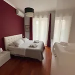 Lucens Domus Quartiere Trieste - Vicino Metro B1 - Apartamento Roma
